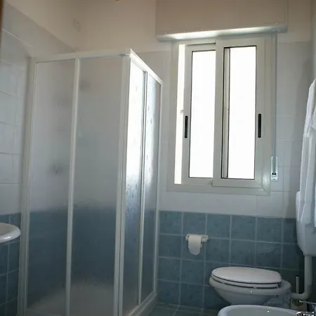 Ca' D'oro Hotel 3*