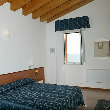 Ca' D'oro 3* Καόρλε