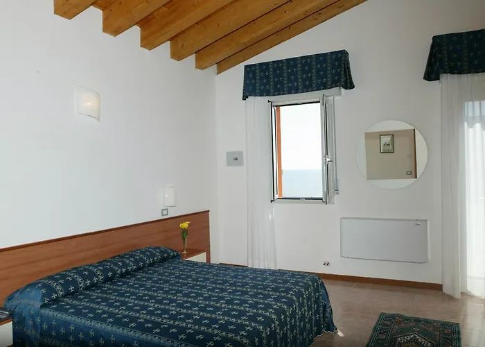 Ca' D'oro 3* Каорле